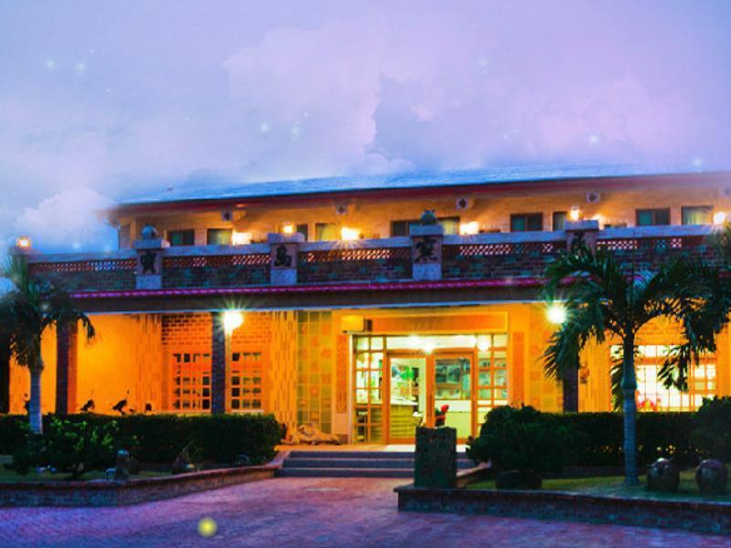 Family Pottery Bed & Breakfast Kota Tua Kota Tua Hengchun Bagian luar foto